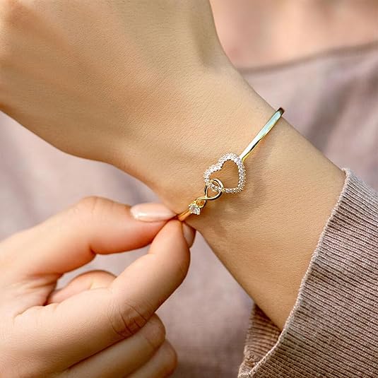 Mom and Daughter - A Link That Can Never Be Undone - Infinity Heart Bracelet