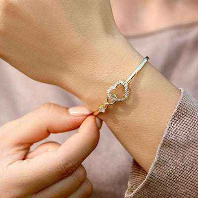 Mum and Daughter - A Link That Can Never Be Undone - Infinity Heart Bracelet
