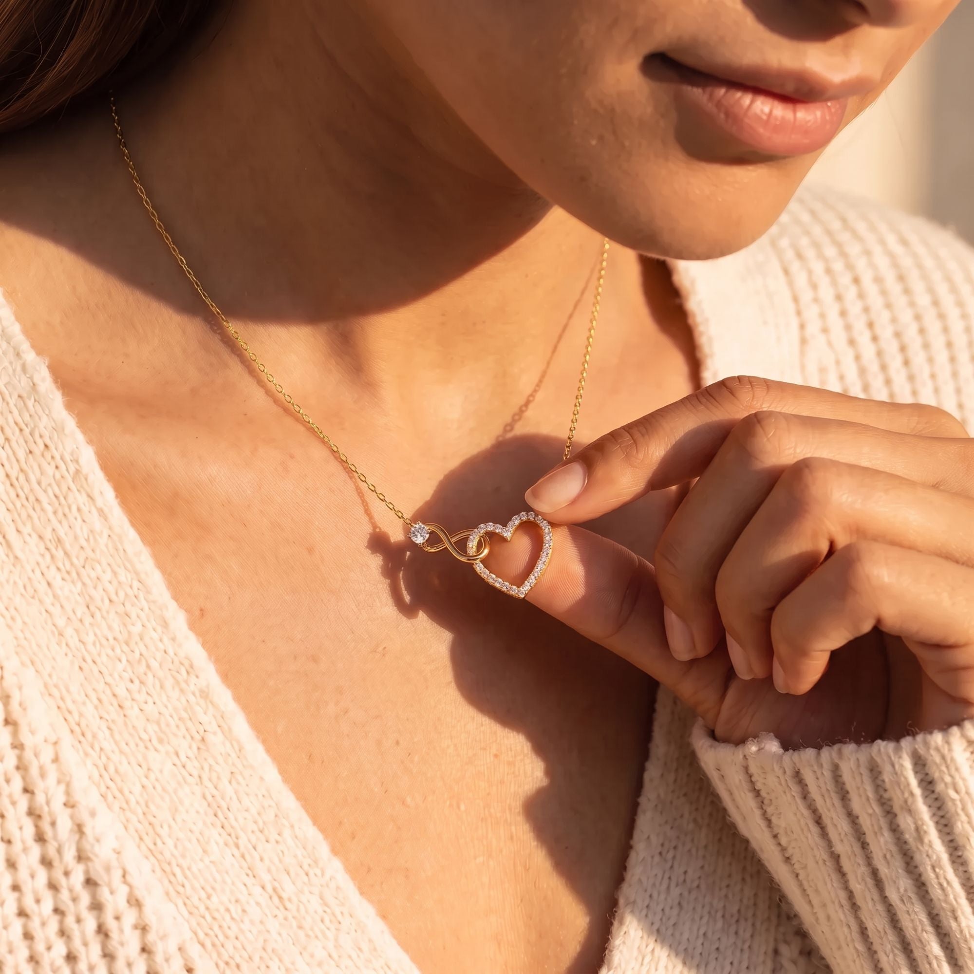 Mother and Daughter – Infinity Heart Necklace – Their Hearts As One